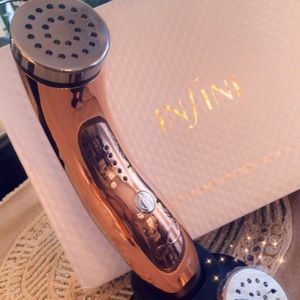 NEVER USED Anti-Aging Face Device